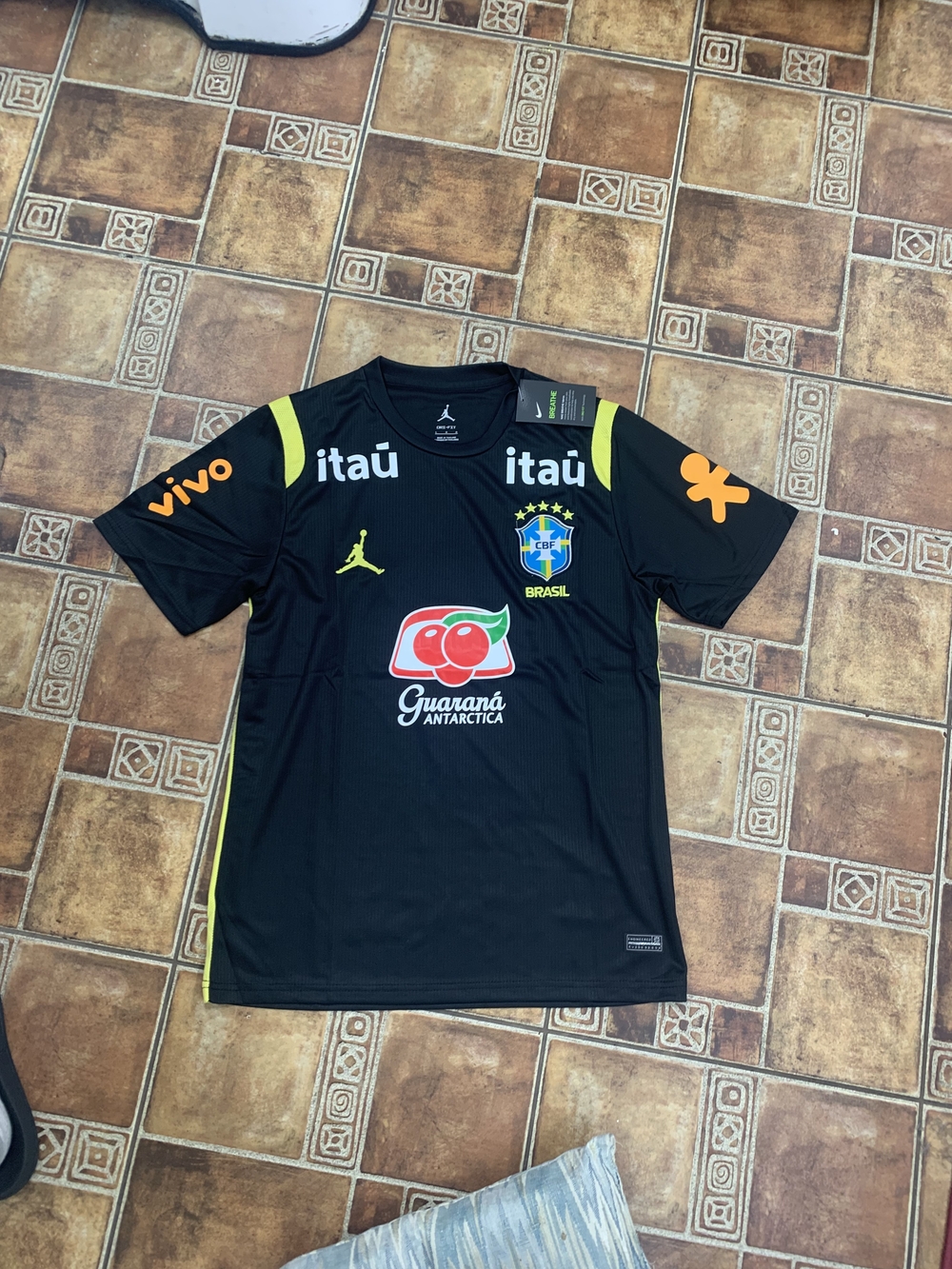 Nike Brazil 2026 Training Jersey Size L